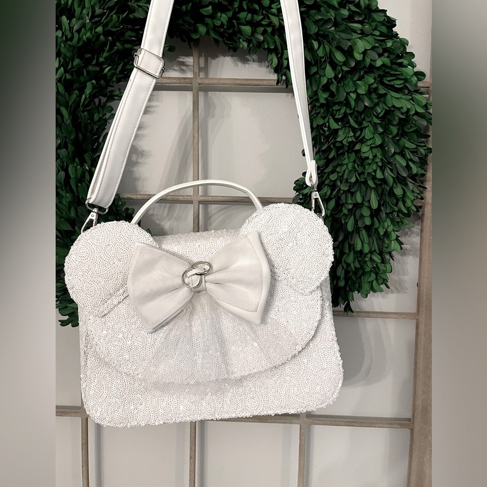 Loungefly DISNEY MINNIE SEQUIN WEDDING CROSS BODY BAG